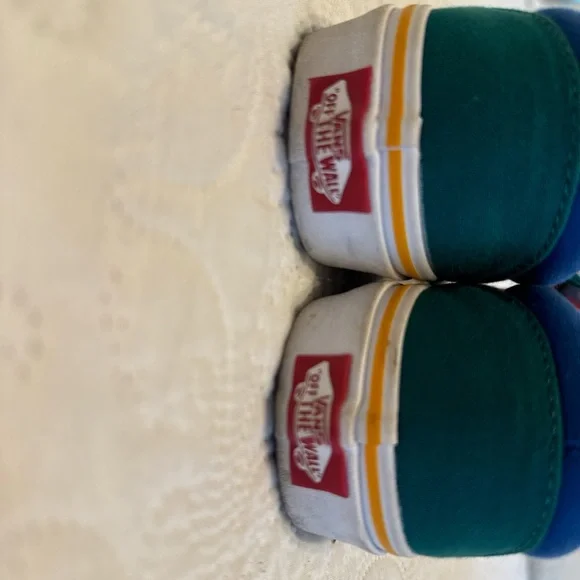 Women’s vans - Picture 2 of 4